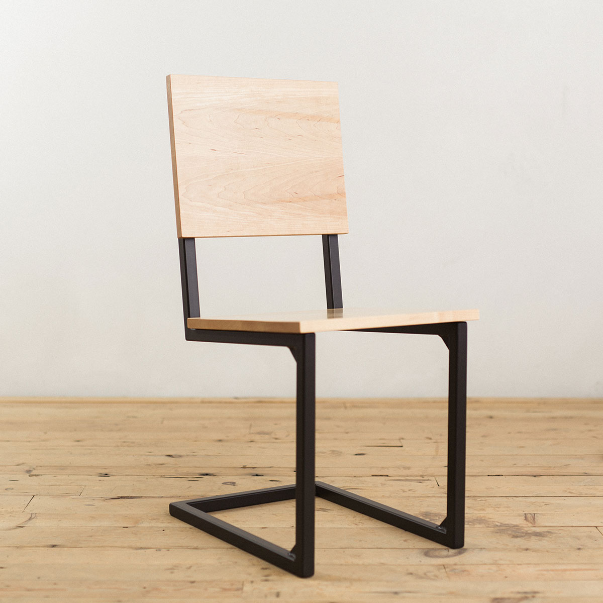 prairie-modern-steel-maple-school-house-chair