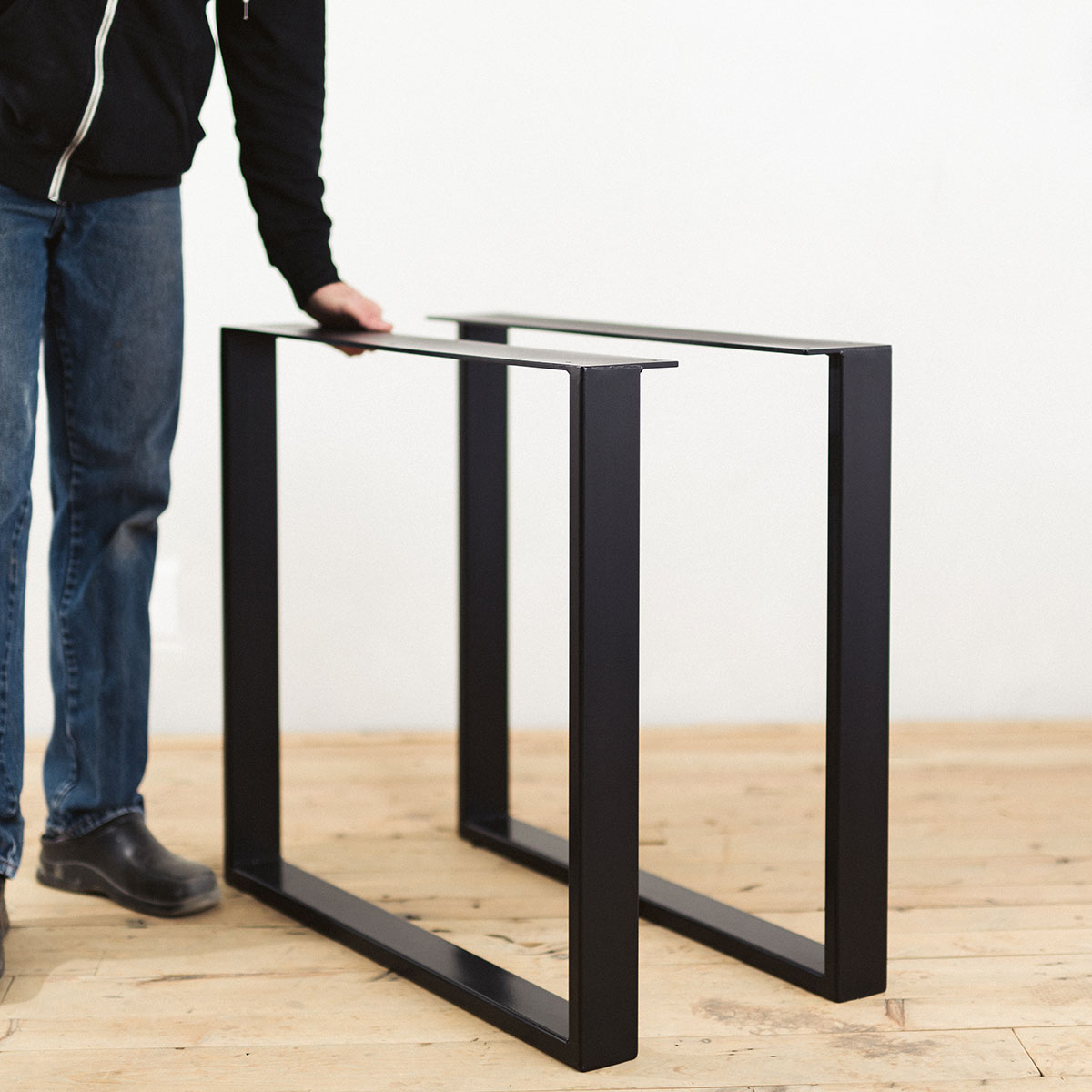 steel-u-shape-table-legs-powder-coated-black